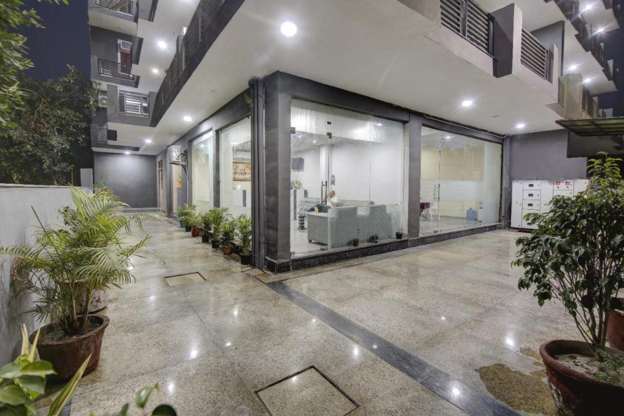 Hotel Premier Noida 135 Exteriér fotografie